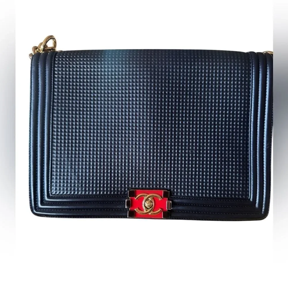 CHANEL authentic boy